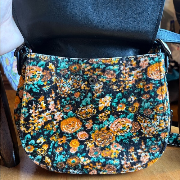 EUC Coach 1941 Calf hair floral saddle bag - Picture 2 of 7